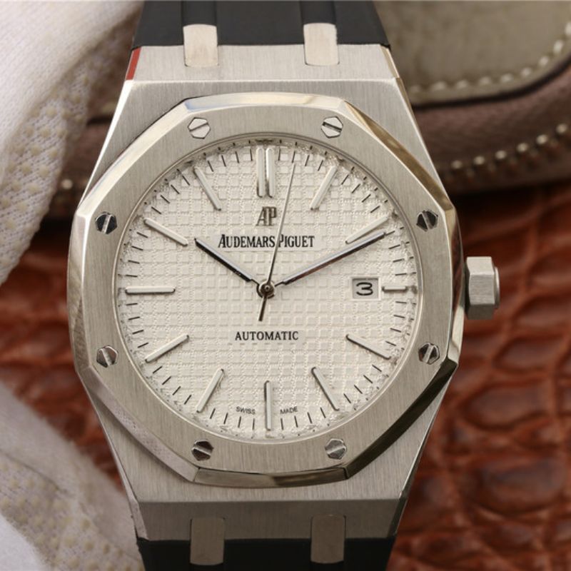 20181201142236313754 Audemars Piguet Royal Oak 15400 JF Factory White Dial Replica Watch - UK Replica