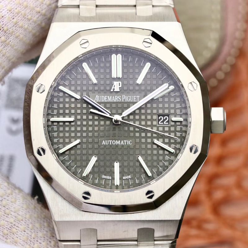 20190122135839620222 Audemars Piguet Royal Oak 15400ST.OO.1220ST.04 JF Factory Black Dial Replica Watch - UK Replica