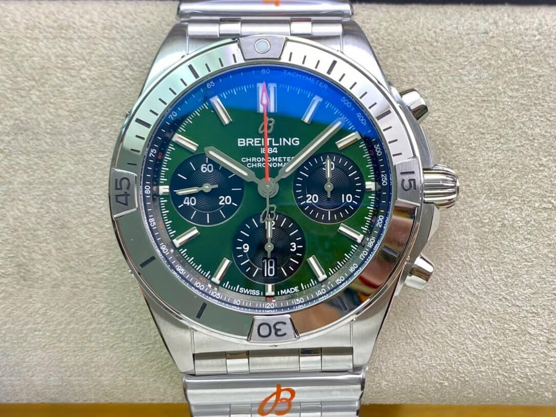 Breitling Chronomat AB01343A1L1A1 GF Factory Green Dial Replica Watch Breitling Chronomat AB01343A1L1A1 GF Factory Green Dial Replica Watch