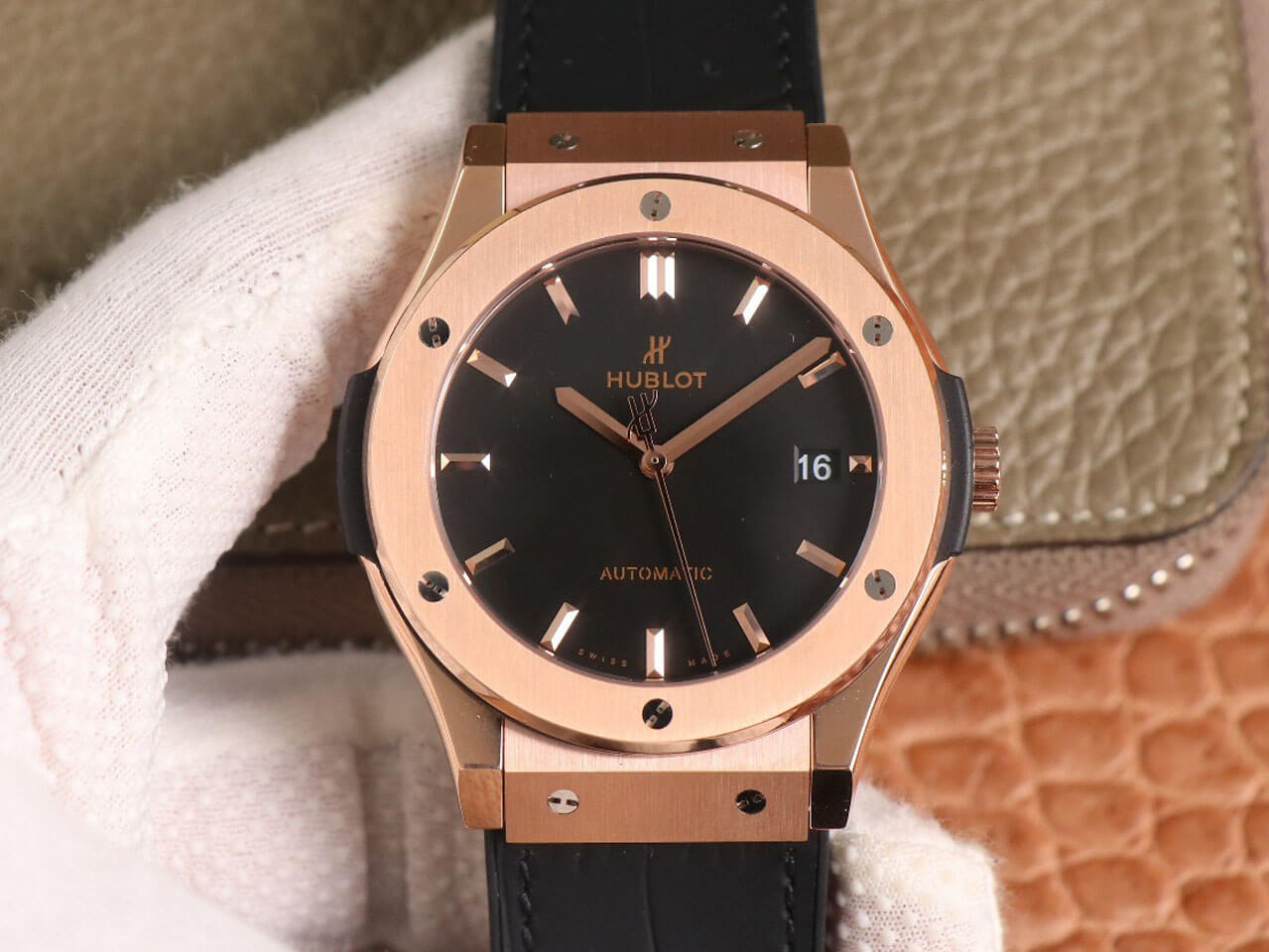 Hublot Classic Fusion 511.OX.1181.LR WWF Factory Rose Gold Black Dial Replica Watch Hublot Classic Fusion 511.OX.1181.LR WWF Factory Rose Gold Black Dial Replica Watch