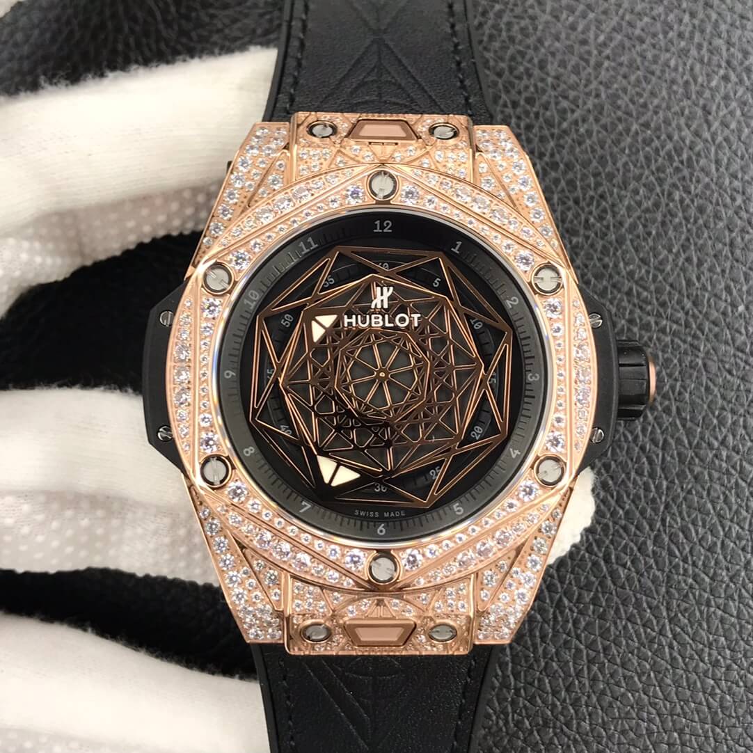 Hublot Big Bang WWF Factory Gold Full Diamond Case Replica Watch Hublot Big Bang WWF Factory Gold Full Diamond Case Replica Watch