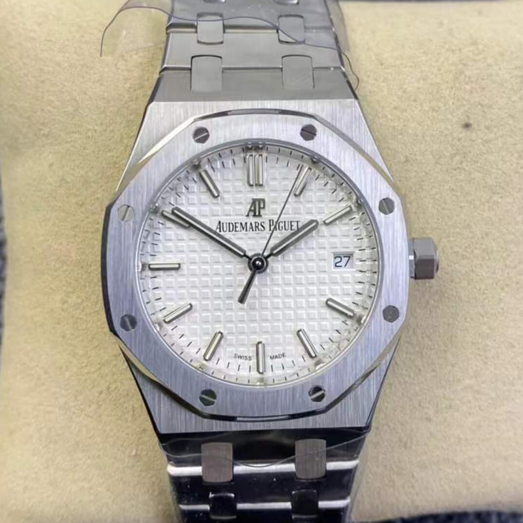 Audemars Piguet Royal Oak 77350ST.OO.1261ST.01 8F Factory Silver Dial Replica Watch Audemars Piguet Royal Oak 77350ST.OO.1261ST.01 8F Factory Silver Dial Replica Watch