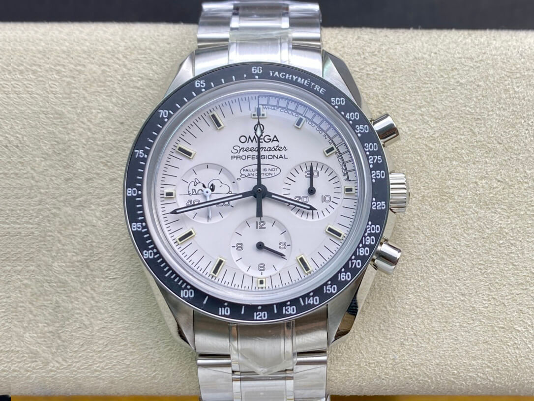 Omega Speedmaster Snoopy Award 311.32.42.30.04.003 OM Factory Stainless Steel Strap Replica Watch Omega Speedmaster Snoopy Award 311.32.42.30.04.003 OM Factory Stainless Steel Strap Replica Watch