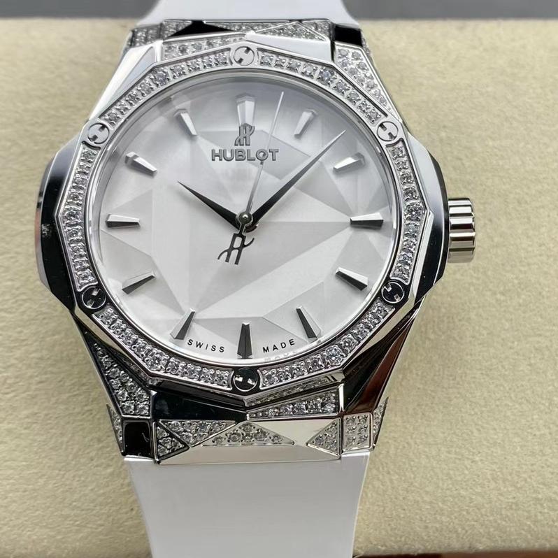 Hublot Classic Fusion 550.NS.2200.RW.1804.ORL20 HB Factory White Strap Replica Watch - Best Quality Replica Watches UK Swiss Watch Brands 1:1 Replica Fake Watch Hublot Classic Fusion 550.NS.2200.RW.1804.ORL20 HB Factory White Strap Replica Watch - Best Quality Replica Watches UK Swiss Watch Brands 1:1 Replica Fake Watch