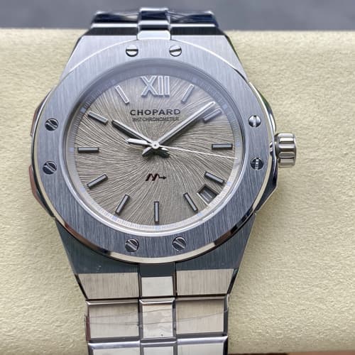 Chopard Snow Mountain Pride Wing 298600-3005 GH Factory Luminous Hour Marker Replica Watch - Best Quality Replica Watches UK Swiss Watch Brands 1:1 Replica Fake Watch Chopard Snow Mountain Pride Wing 298600-3005 GH Factory Luminous Hour Marker Replica Watch - Best Quality Replica Watches UK Swiss Watch Brands 1:1 Replica Fake Watch